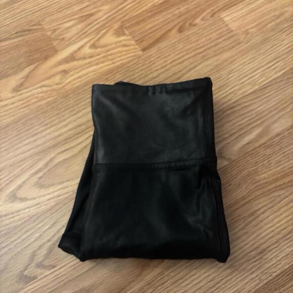 Spanx Faux Leather Leggings Size Small Petite - Picture 8 of 8